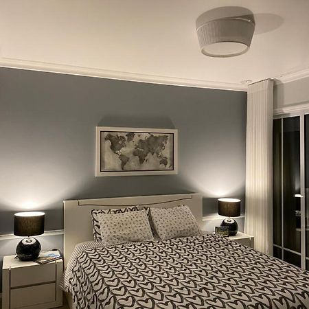 Modern Room Повоасан Экстерьер фото